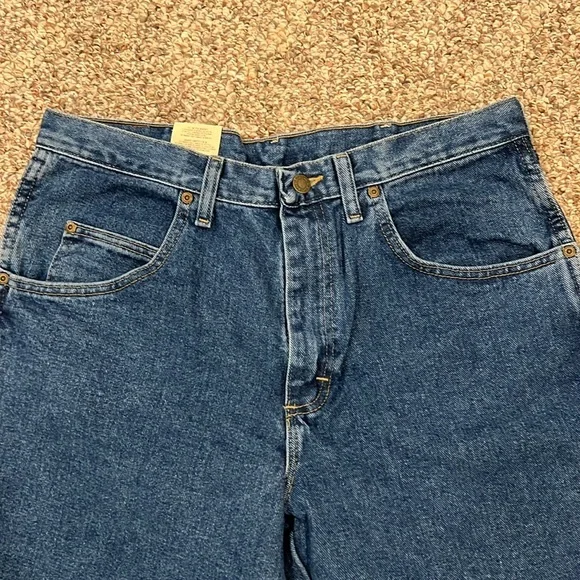 NWT! Wrangler Jeans. SZ 34x30 - Picture 2 of 7